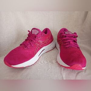 Asics Gel Kayano 28 - Womens 7.5 B - Fushia Red Pink Glow - GUC